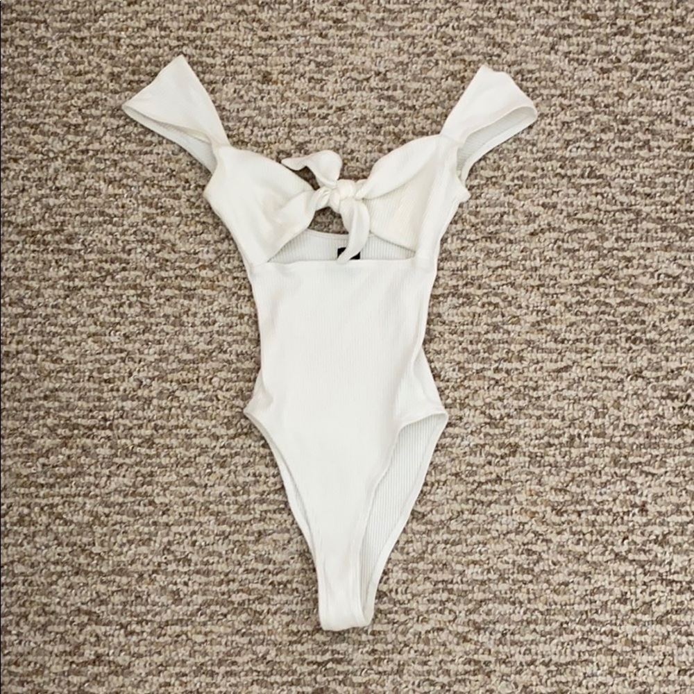 Out From Under white bodysuit XS